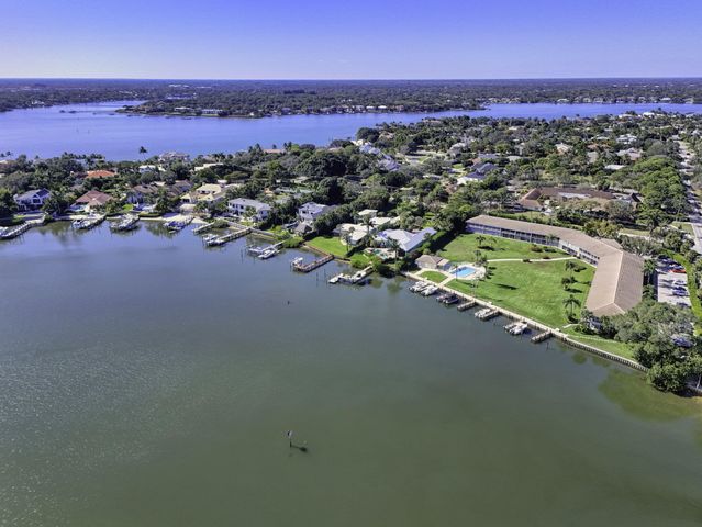 478 Tequesta Drive 205, Tequesta, FL 33469