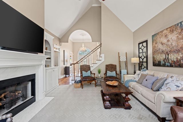 373 Bridgewater Drive, Mcdonald, TN 37353