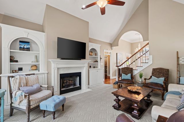 373 Bridgewater Drive, Mcdonald, TN 37353
