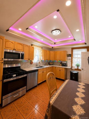 12720 95th Avenue, Richmond Hill, NY 11419