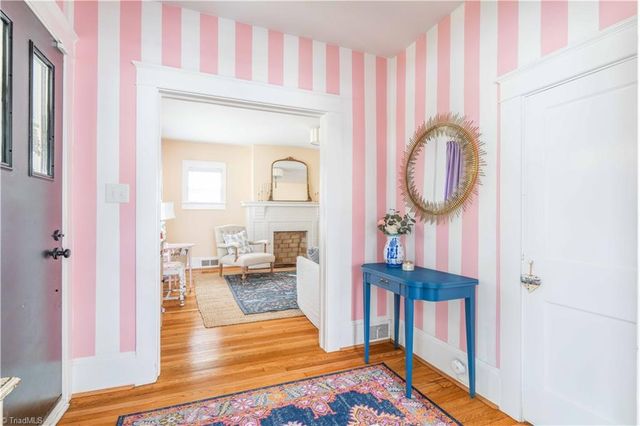 1933 Gaston Street, Winston-salem, NC 27103