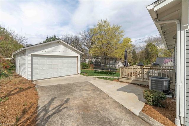 1933 Gaston Street, Winston-salem, NC 27103