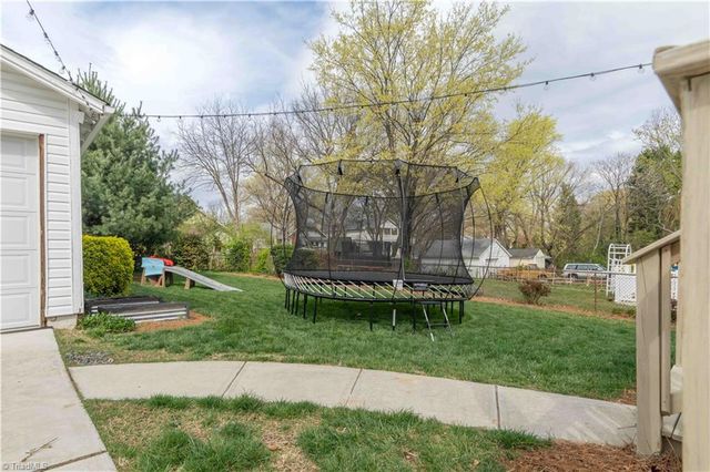 1933 Gaston Street, Winston-salem, NC 27103