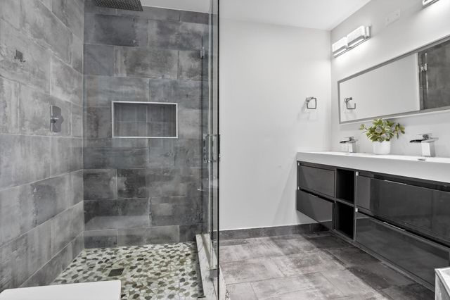 2808 NE 22nd Street, Fort Lauderdale, FL 33305