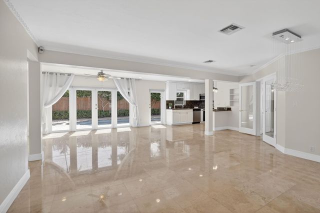 2808 NE 22nd Street, Fort Lauderdale, FL 33305