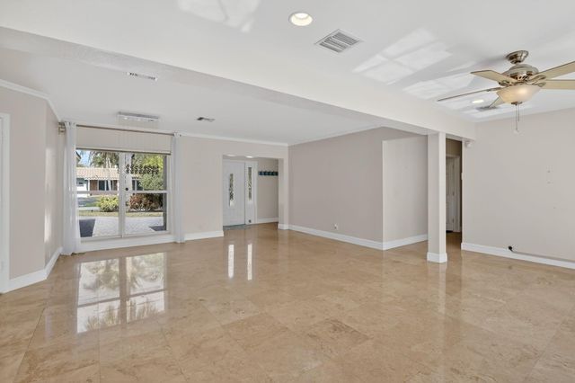 2808 NE 22nd Street, Fort Lauderdale, FL 33305