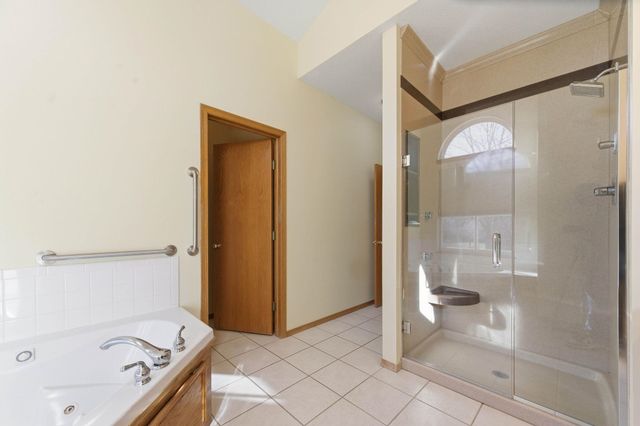 2637 N Shefford St, Wichita, KS 67205