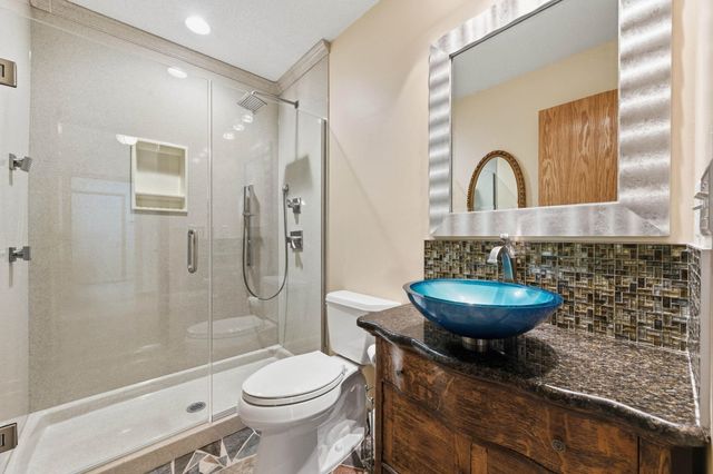 2637 N Shefford St, Wichita, KS 67205