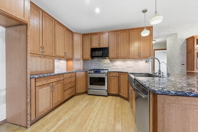 2637 N Shefford St, Wichita, KS 67205