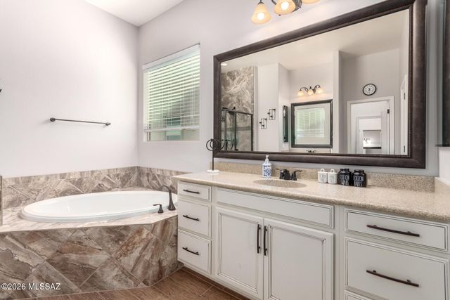 4370 W Summit Ranch Place, Marana, AZ 85658