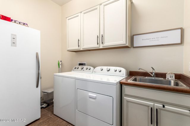 4370 W Summit Ranch Place, Marana, AZ 85658