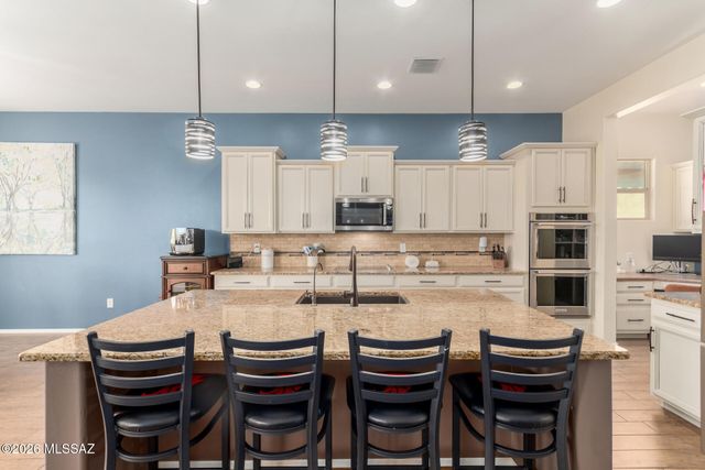 4370 W Summit Ranch Place, Marana, AZ 85658