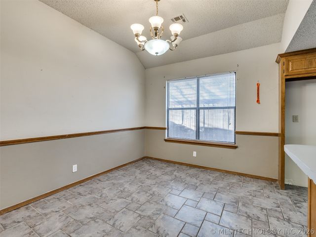 13761 S Nyssa Court, Glenpool, OK 74033