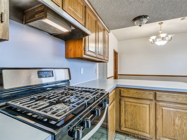 13761 S Nyssa Court, Glenpool, OK 74033