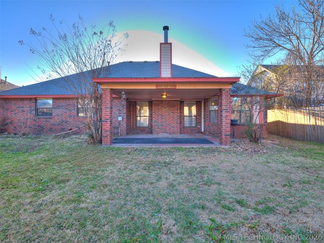 13761 S Nyssa Court, Glenpool, OK 74033