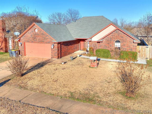 13761 S Nyssa Court, Glenpool, OK 74033