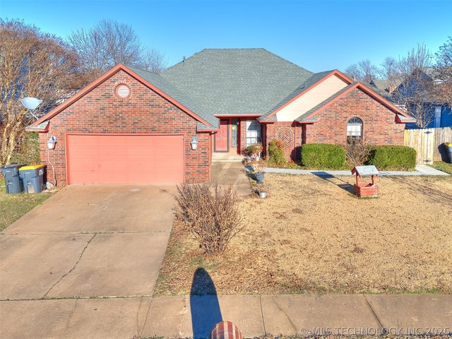 13761 S Nyssa Court, Glenpool, OK 74033