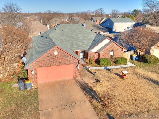 13761 S Nyssa Court, Glenpool, OK 74033