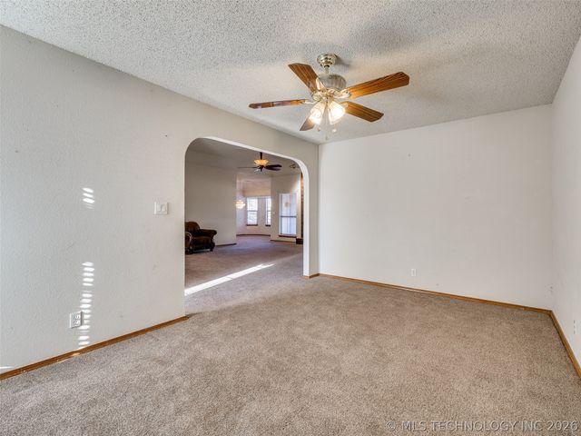 13761 S Nyssa Court, Glenpool, OK 74033