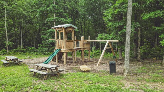 59 Twilight Pt, Monteagle, TN 37356