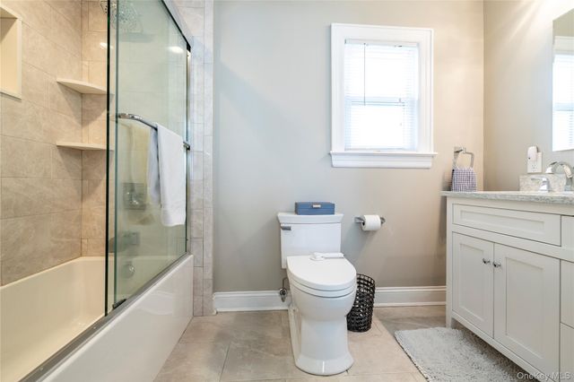 129 Southard Avenue, Rockville Centre, NY 11570