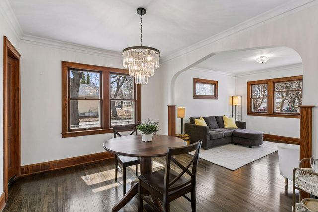 4100 Queen Avenue N, Minneapolis, MN 55412