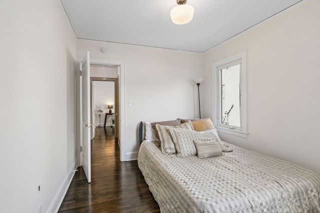 4100 Queen Avenue N, Minneapolis, MN 55412