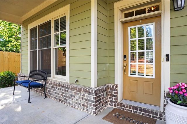 540 Suwanee Pass Ln, Suwanee, GA 30024