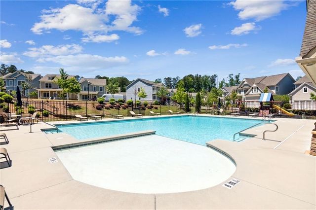 540 Suwanee Pass Ln, Suwanee, GA 30024