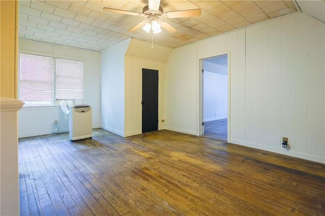 100 W Hortense Street, Orrick, MO 64077