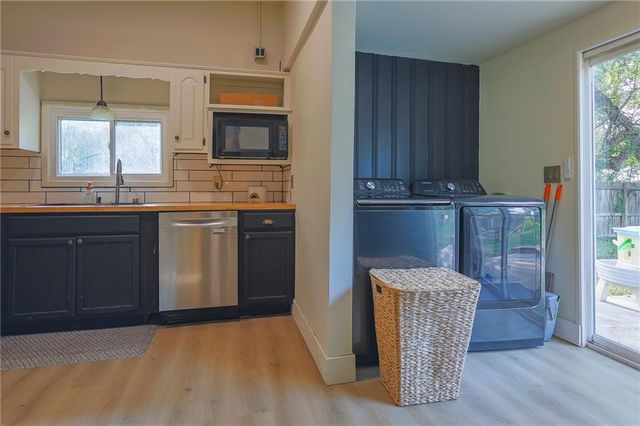 100 W Hortense Street, Orrick, MO 64077
