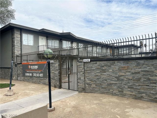 2626 Lynnwood Street 2, Las Vegas, NV 89109