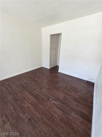 2626 Lynnwood Street 2, Las Vegas, NV 89109
