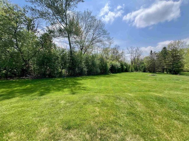 86 LEDGEBROOK DRIVE, Fond Du Lac, WI 54935