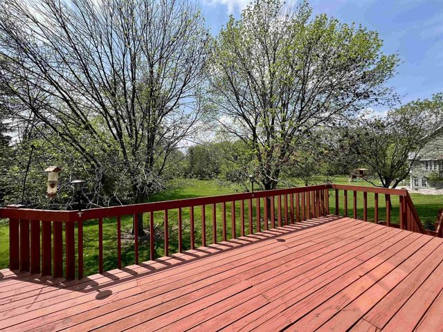 86 LEDGEBROOK DRIVE, Fond Du Lac, WI 54935