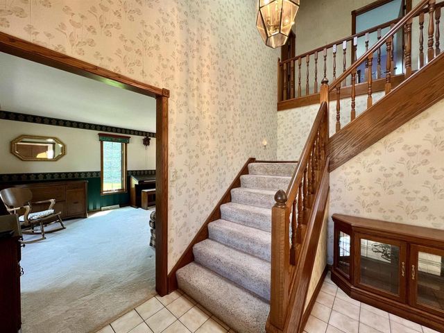 86 LEDGEBROOK DRIVE, Fond Du Lac, WI 54935