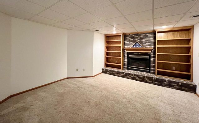 86 LEDGEBROOK DRIVE, Fond Du Lac, WI 54935