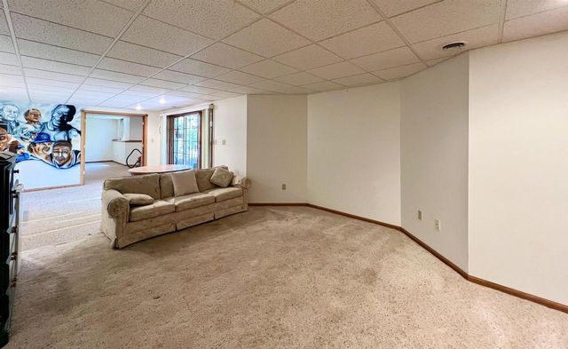86 LEDGEBROOK DRIVE, Fond Du Lac, WI 54935