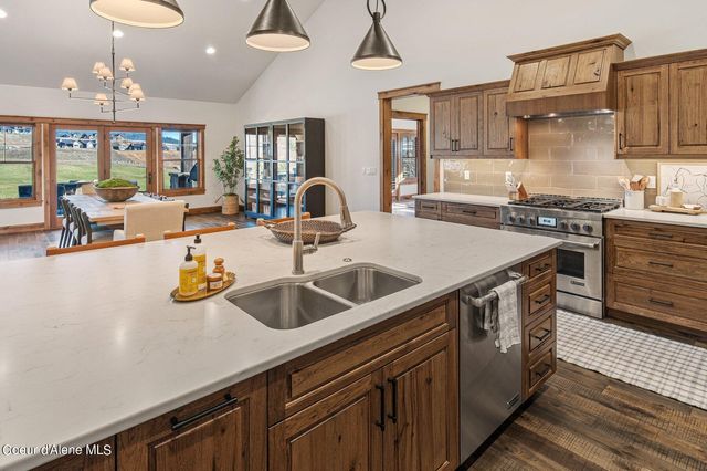 6595 W MERLOT LN, Coeur D'alene, ID 83814