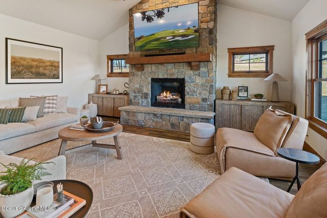 6595 W MERLOT LN, Coeur D'alene, ID 83814