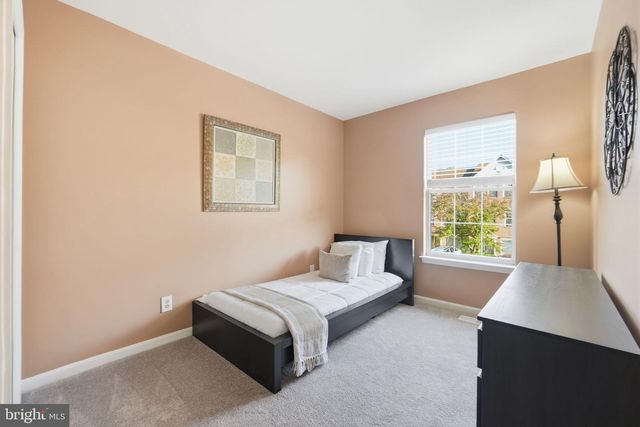 3940 BRICKERT PL, Woodbridge, VA 22192