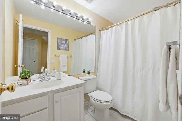 3940 BRICKERT PL, Woodbridge, VA 22192
