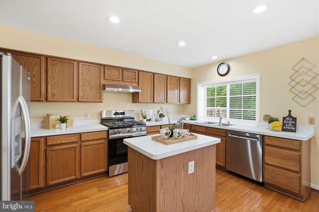 3940 BRICKERT PL, Woodbridge, VA 22192