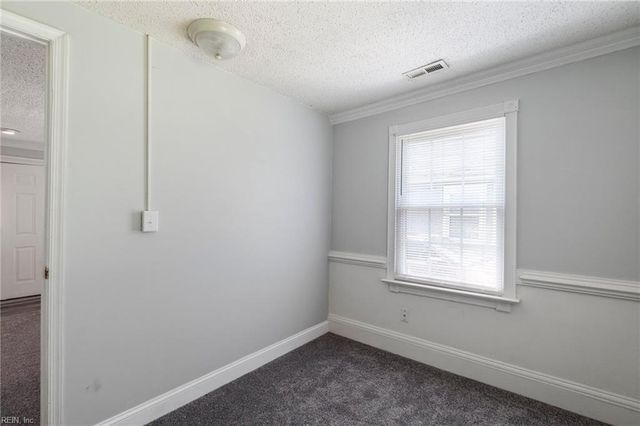 41 Irwin ST, Portsmouth, VA 23702