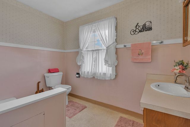 184 Clay STREET, Rochester, PA 15074