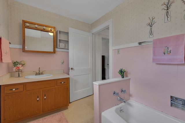 184 Clay STREET, Rochester, PA 15074