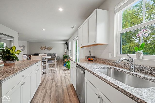 89 N Murray Street, Danville, IN 46122
