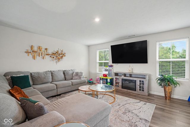 89 N Murray Street, Danville, IN 46122