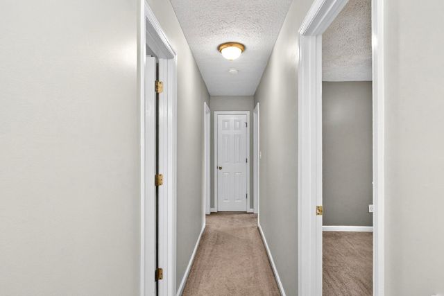 110 Needham Ln, Burns, TN 37029