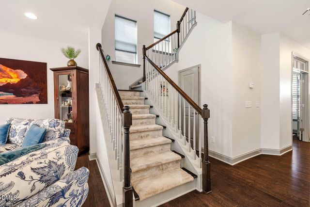 105 Medfield Court, Chapel Hill, NC 27517